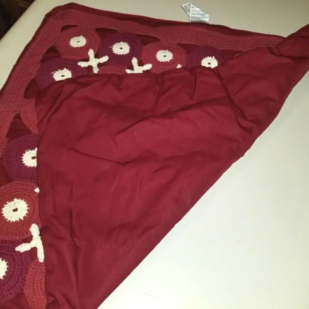 New Crate & Barrel Three Red Crochet Pillow Covers Set 21 x 21